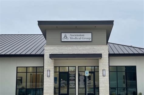 primary care medical specialists des plaines il|Ascension Medical Group Illinois .